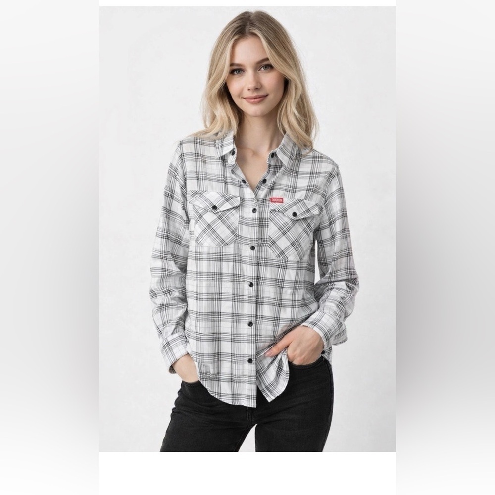Dixxon Flannel Company The Chaplin Women's Flannel Size M Long Sleeve Snaps NEW